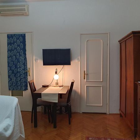 Memory Lane Apartment Будапеща Екстериор снимка