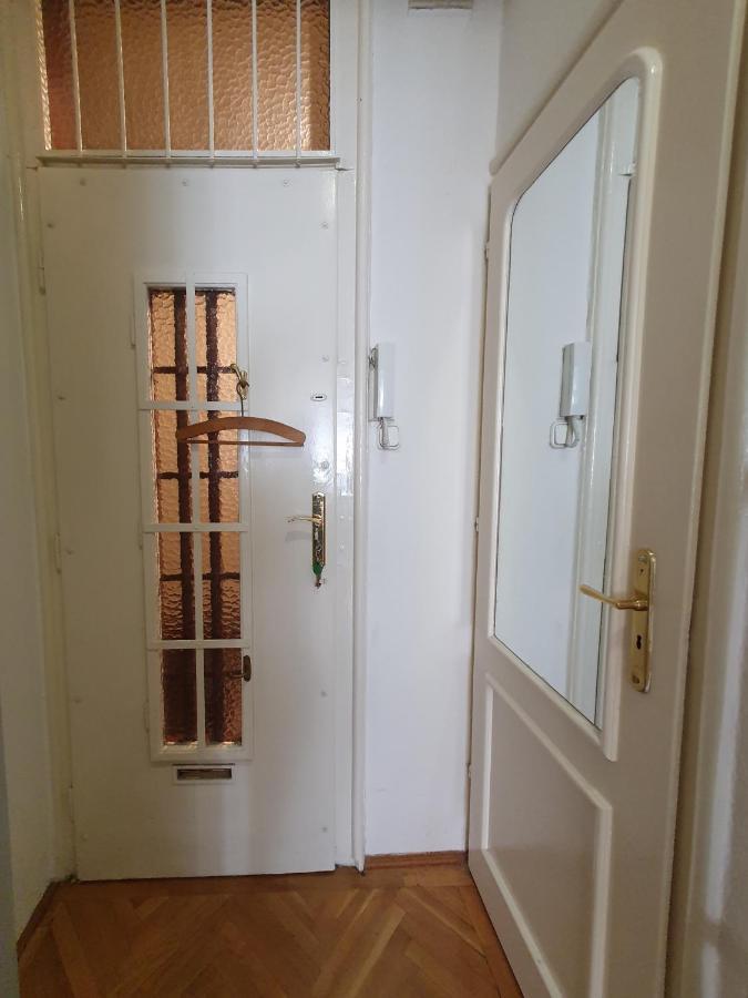 Memory Lane Apartment Будапеща Екстериор снимка