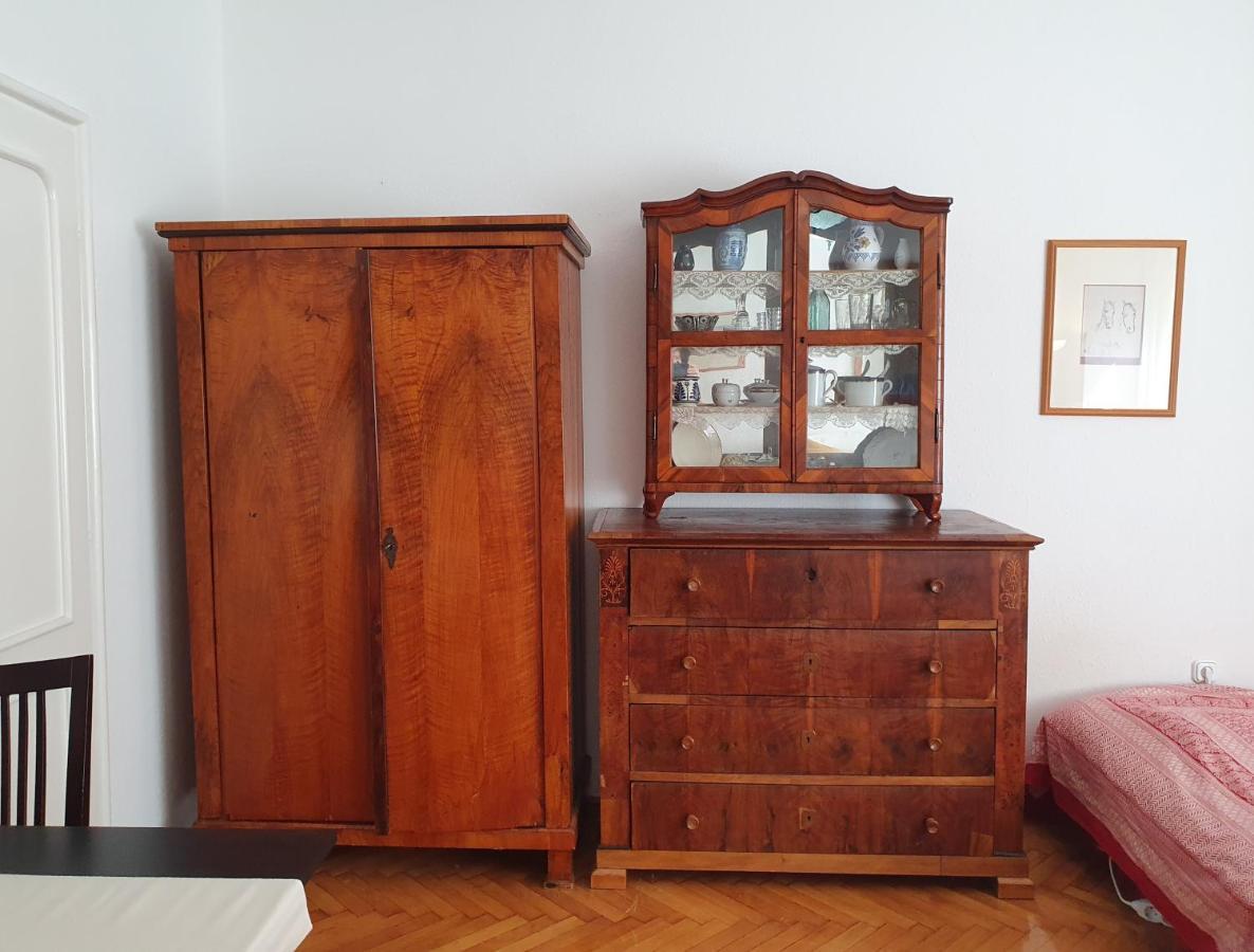 Memory Lane Apartment Будапеща Екстериор снимка